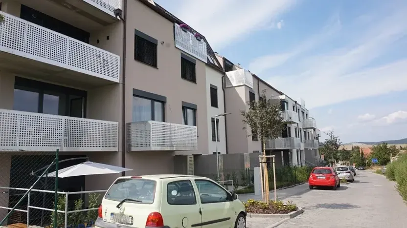 Pronájem bytu 1+kk, Střelice, Příční, 43 m2