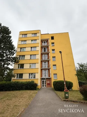 Pronájem bytu 3+1, Hradec Králové, Hradecká, 72 m2