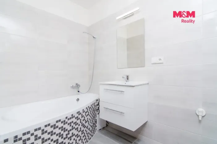 Pronájem bytu 3+1, Frýdek-Místek - Místek, Politických obětí, 58 m2