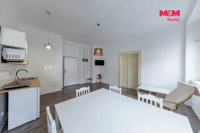 Prodej ubytování, Hroznětín, Mlýnská, 327 m2