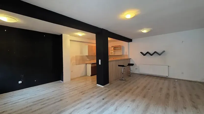 Dražba činžovního domu, Náchod, Komenského, 1000 m2