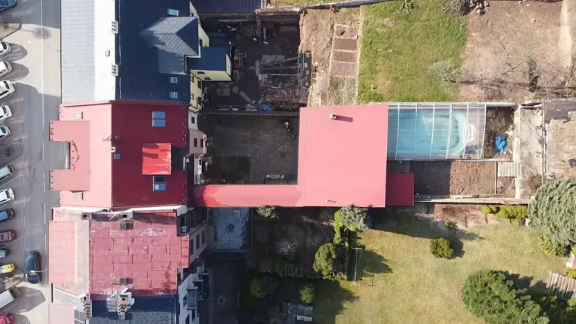 Dražba vícegeneračního domu, Náchod, Komenského, 1000 m2