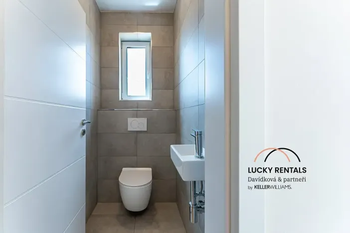 Pronájem bytu 3+kk, Řehenice, 77 m2
