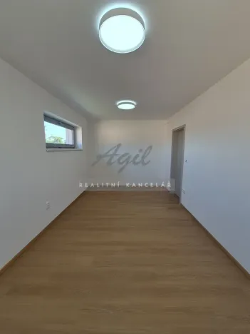 Pronájem bytu 2+kk, Šlapanice, 47 m2