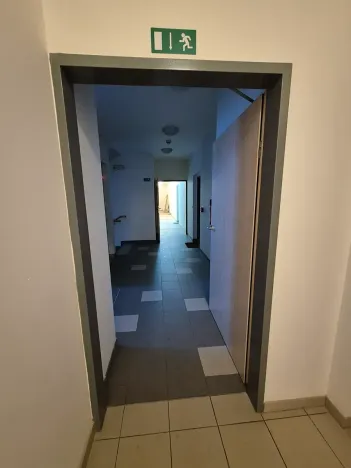Prodej bytu 1+kk, Praha - Kyje, Sicherova, 36 m2