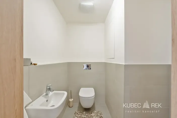 Pronájem bytu 3+kk, Praha - Uhříněves, Oty Bubeníčka, 86 m2
