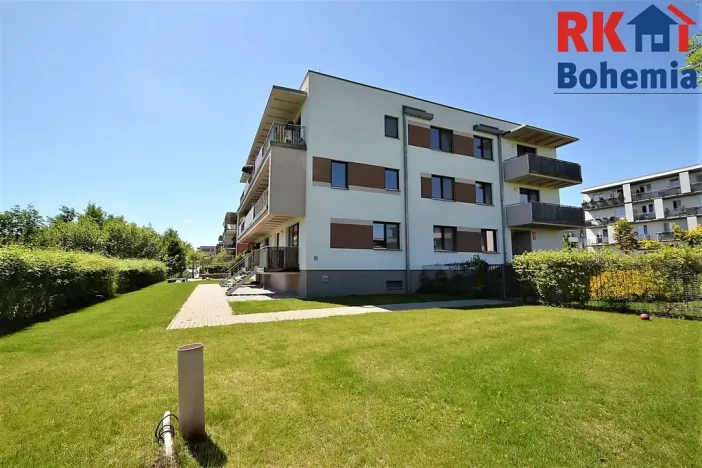 Pronájem bytu 2+kk, Praha - Háje, Loosova, 48 m2