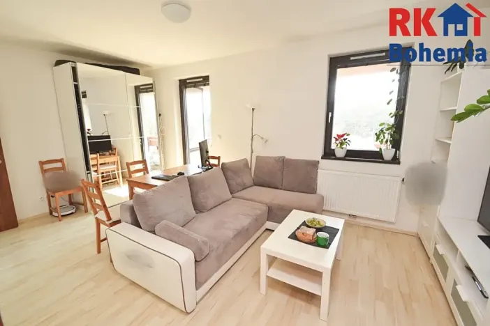 Pronájem bytu 2+kk, Praha - Háje, Loosova, 48 m2