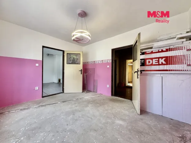 Prodej rodinného domu, Vroutek - Lužec, 130 m2