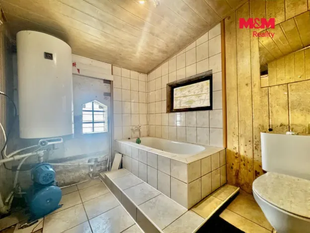 Prodej rodinného domu, Vroutek - Lužec, 130 m2
