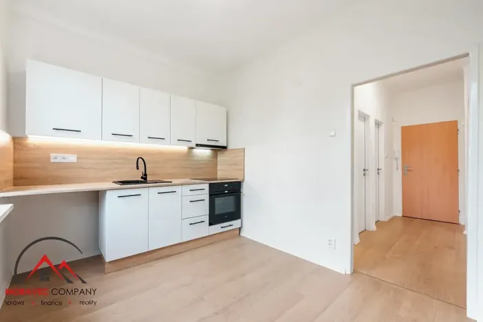Pronájem bytu 1+1, Český Těšín, Tyršova, 44 m2