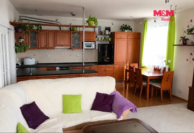 Prodej bytu 3+kk, Praha - Újezd, Pastevců, 88 m2