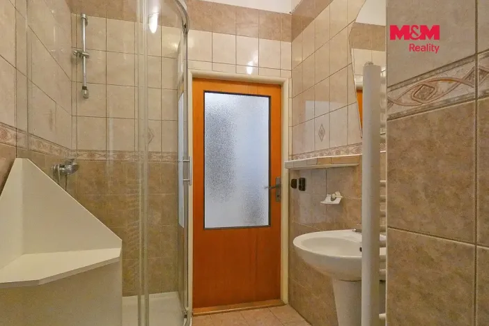 Pronájem bytu 4+1, Čáslav - Čáslav-Nové Město, Husova, 98 m2