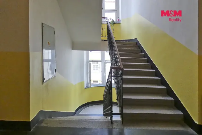 Pronájem bytu 4+1, Čáslav - Čáslav-Nové Město, Husova, 98 m2