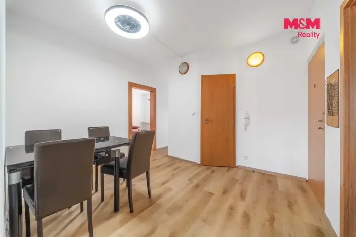 Prodej bytu 4+1, Rokycany - Nové Město, Pražská, 92 m2