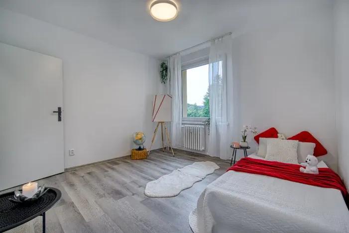 Pronájem bytu 4+1, Děčín - Děčín IX-Bynov, Nálepkova, 78 m2