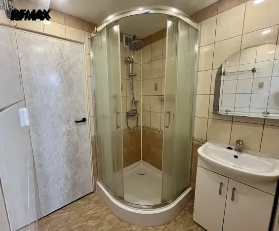 Pronájem bytu 3+1, Kadaň, Na Podlesí, 68 m2