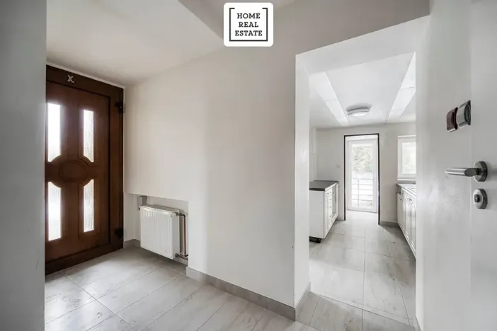 Pronájem apartmánu, Praha - Dolní Měcholupy, U svornosti, 117 m2