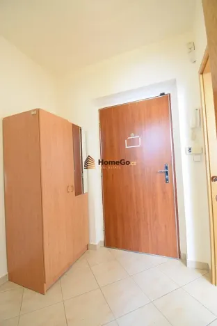 Pronájem bytu 1+kk, Praha - Záběhlice, Mikanova, 50 m2