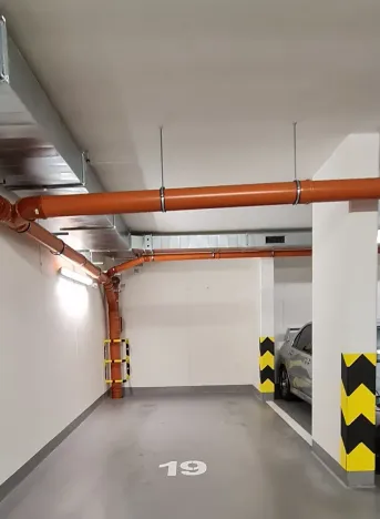 Pronájem garáže, Praha - Stodůlky, Toufarova, 14 m2