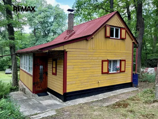 Prodej chaty, Káraný, 60 m2