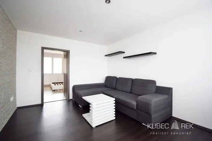 Pronájem bytu 3+1, Tábor, Buzulucká, 63 m2