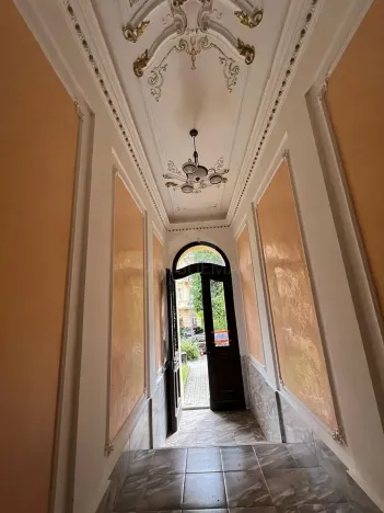 Pronájem bytu 3+kk, Karlovy Vary, Sadová, 82 m2