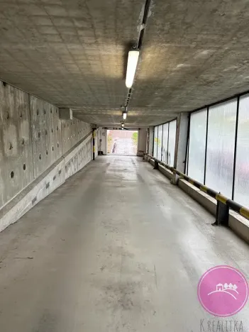 Pronájem garáže, Olomouc, Schweitzerova, 14 m2