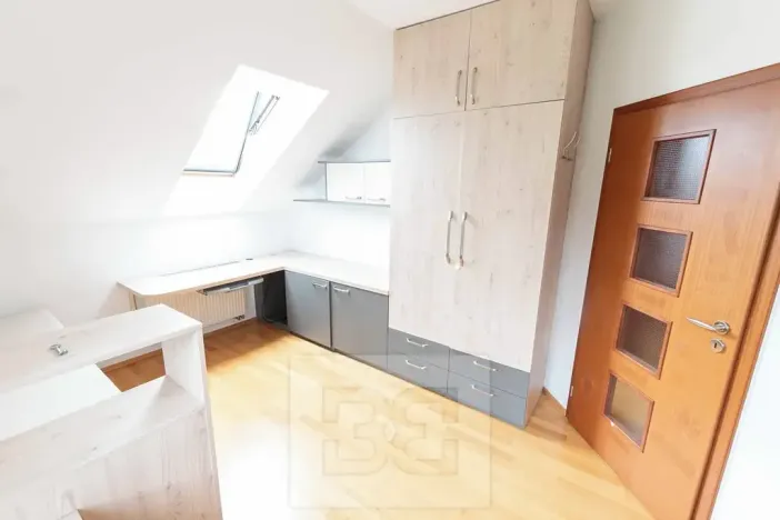 Pronájem rodinného domu, Líbeznice, Zlonínská, 150 m2