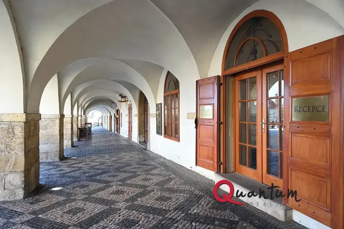 Pronájem kanceláře, Praha - Hradčany, Loretánské náměstí, 11 m2
