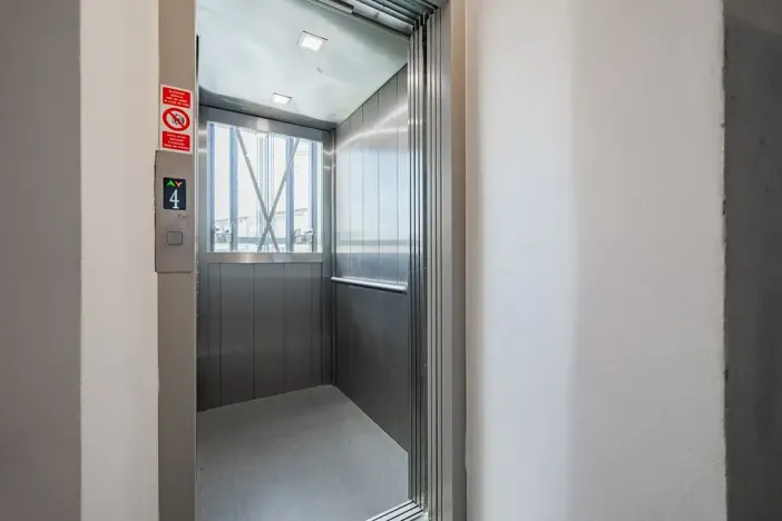 Pronájem bytu 1+1, Praha - Vinohrady, Škrétova, 32 m2