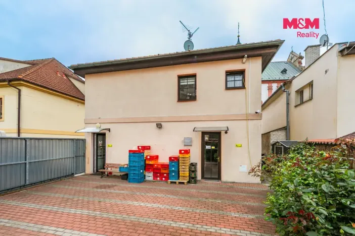 Pronájem bytu 4+1, Bor, náměstí Republiky, 90 m2