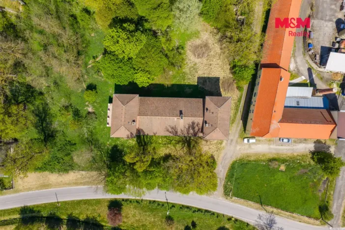 Prodej historického objektu, Dírná - Lžín, 963 m2