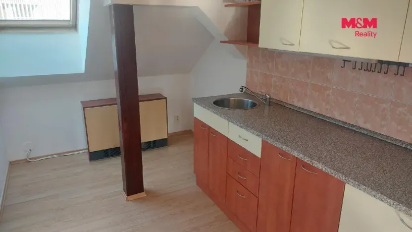 Pronájem bytu 3+1, Frýdlant, Okružní, 80 m2