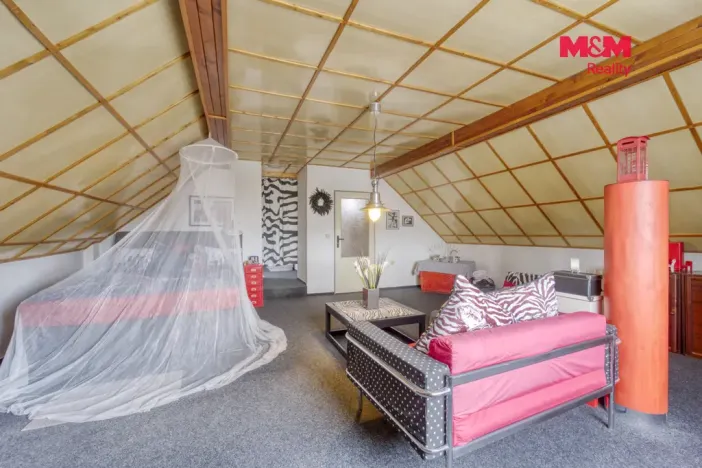 Prodej rodinného domu, Dolany, 150 m2