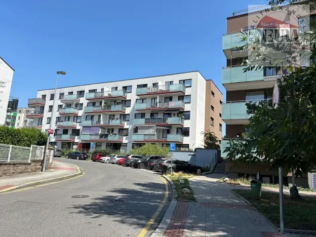 Pronájem bytu 2+kk, Praha - Modřany, Soukalova, 65 m2