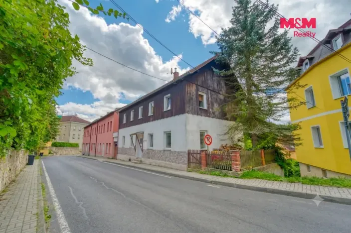 Prodej rodinného domu, Luby, Masarykova, 151 m2