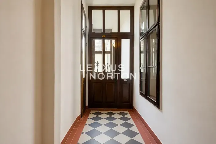 Pronájem bytu 2+kk, Praha - Nové Město, Štěpánská, 65 m2
