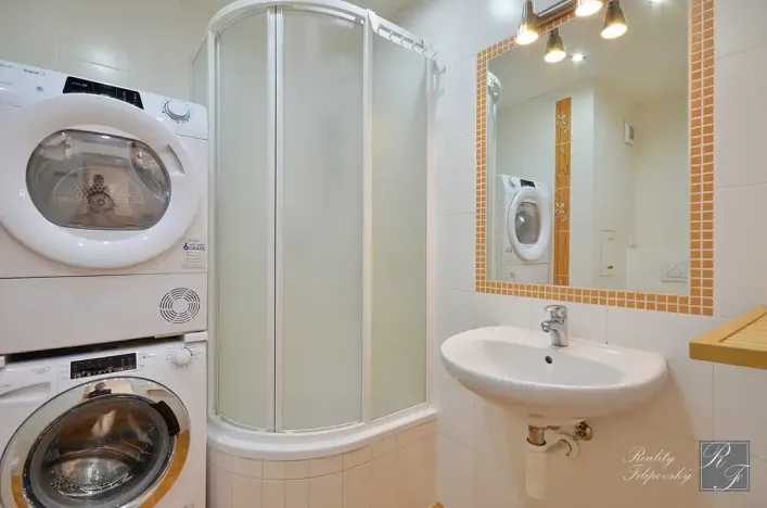 Pronájem bytu 2+1, Ústí nad Labem, Pod Rozhlednou, 65 m2