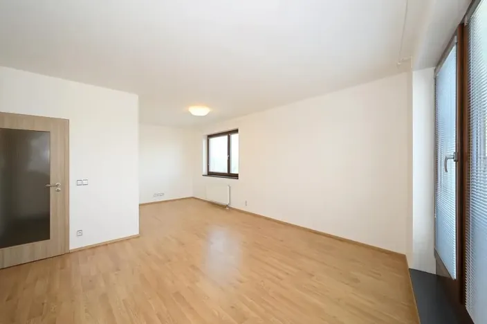 Pronájem bytu 2+kk, Praha - Liboc, Evropská, 56 m2