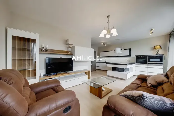Pronájem bytu 4+kk, Praha - Libeň, Voctářova, 98 m2