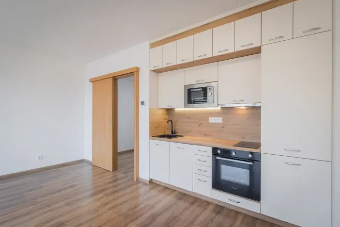 Prodej bytu 1+kk, Uničov, Pionýrů, 48 m2
