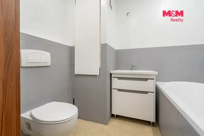 Prodej bytu 4+1, Kladno - Kročehlavy, Estonská, 78 m2