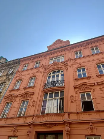 Pronájem pokoje, Brno, Sokolská, 89 m2