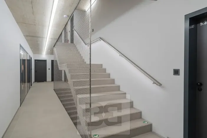 Pronájem bytu 1+kk, Praha - Košíře, Starokošířská, 43 m2