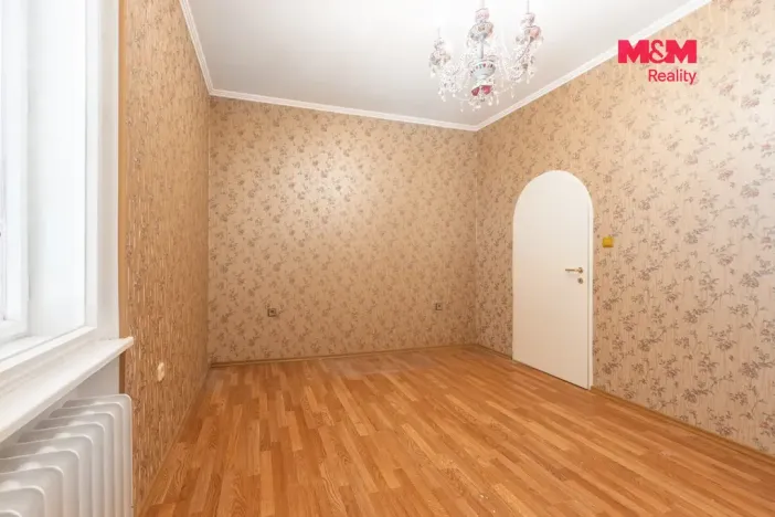 Prodej rodinného domu, Uherské Hradiště, U Stadionu, 300 m2