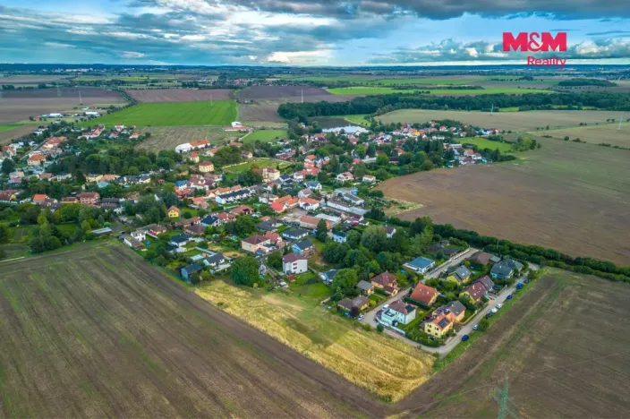 Prodej pozemku pro bydlení, Sluhy, 839 m2