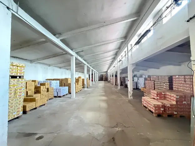 Pronájem skladu, Jenštejn, 500 m2
