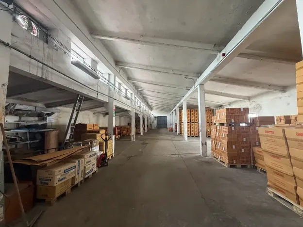 Pronájem skladu, Jenštejn, 500 m2
