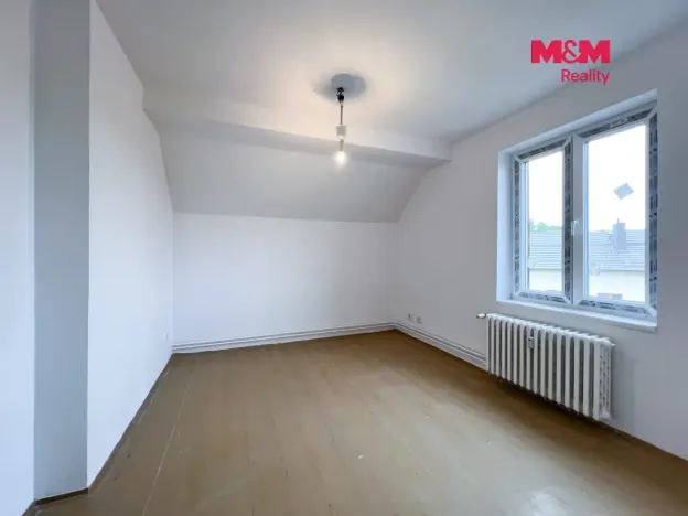 Prodej bytu 3+1, Sušice - Sušice II, Pod Vodojemem, 75 m2